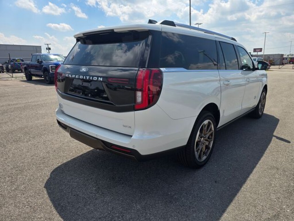 New 2027 Ford Expedition Max King Ranch SUV
