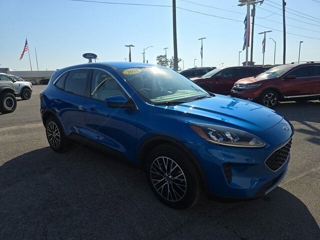 2021 Ford Escape Plug-In Hybrid SE photo 2