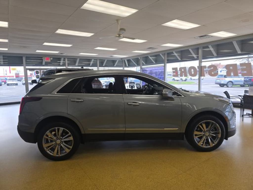 Used 2023 Cadillac XT5 Premium Luxury SUV