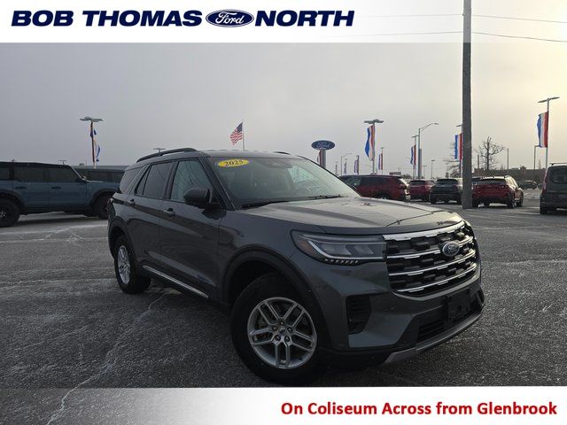 2025 Ford Explorer SUV 