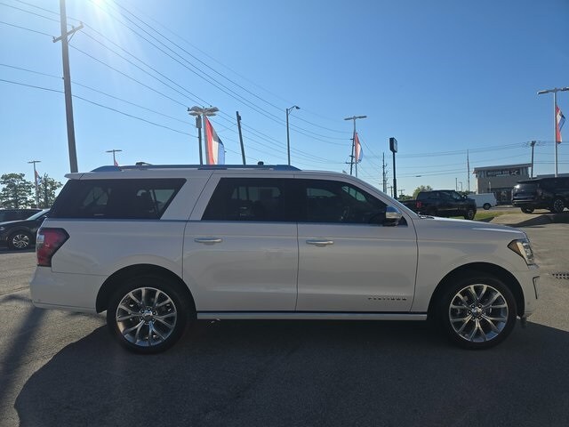 2019 Ford Expedition MAX Platinum photo 2