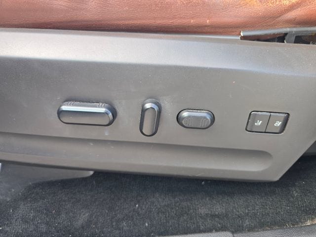 2011 Ford Expedition King Ranch - Photo 21