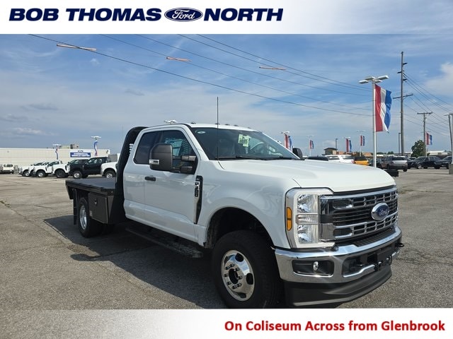 2025 Ford F-350 Chassis Chassis 