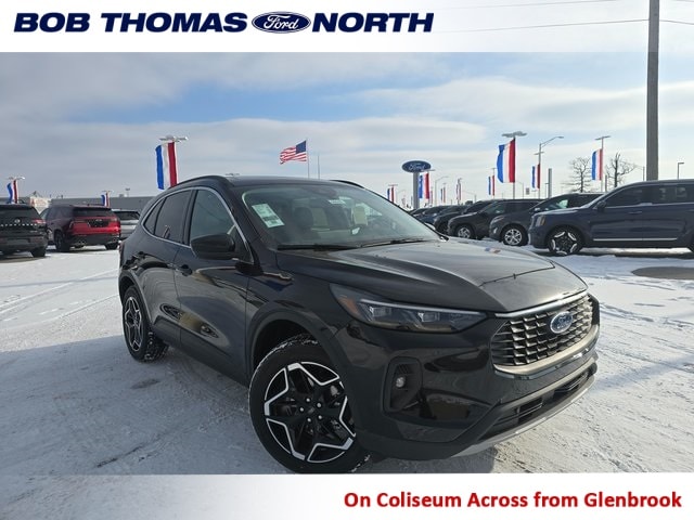 2026 Ford Escape Platinum's photo