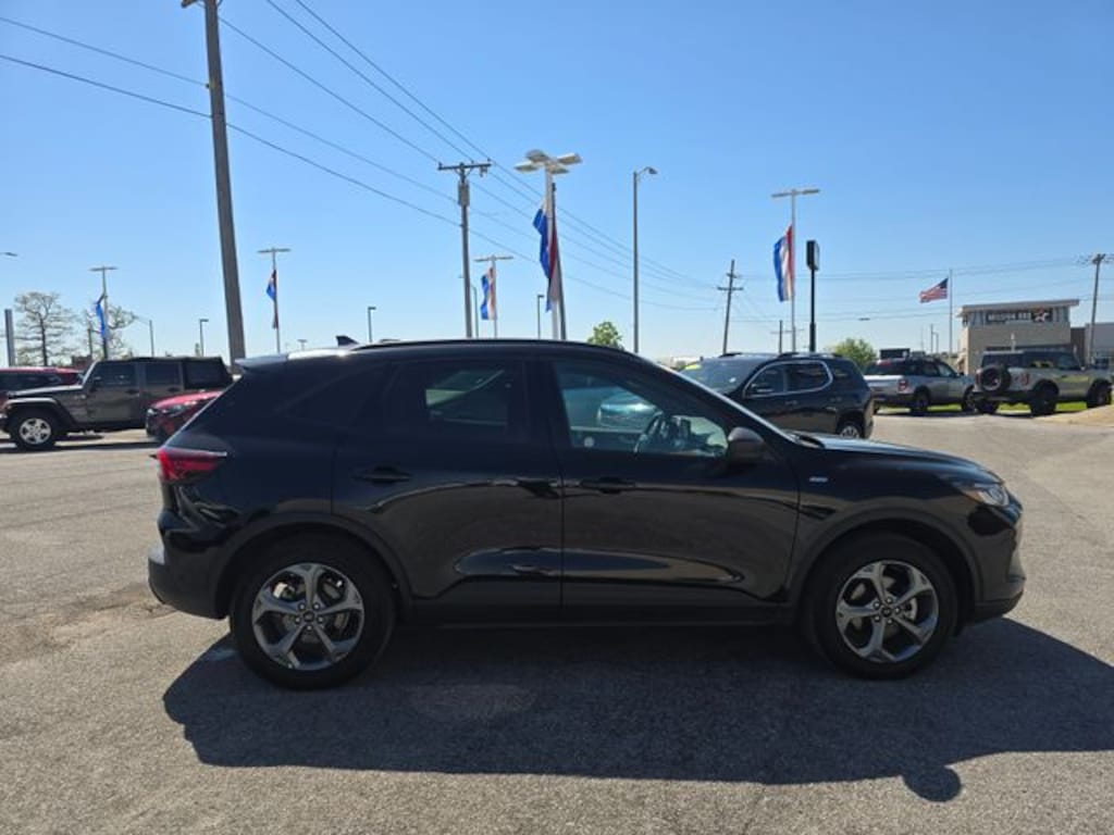 Used 2025 Ford Escape ST-Line SUV