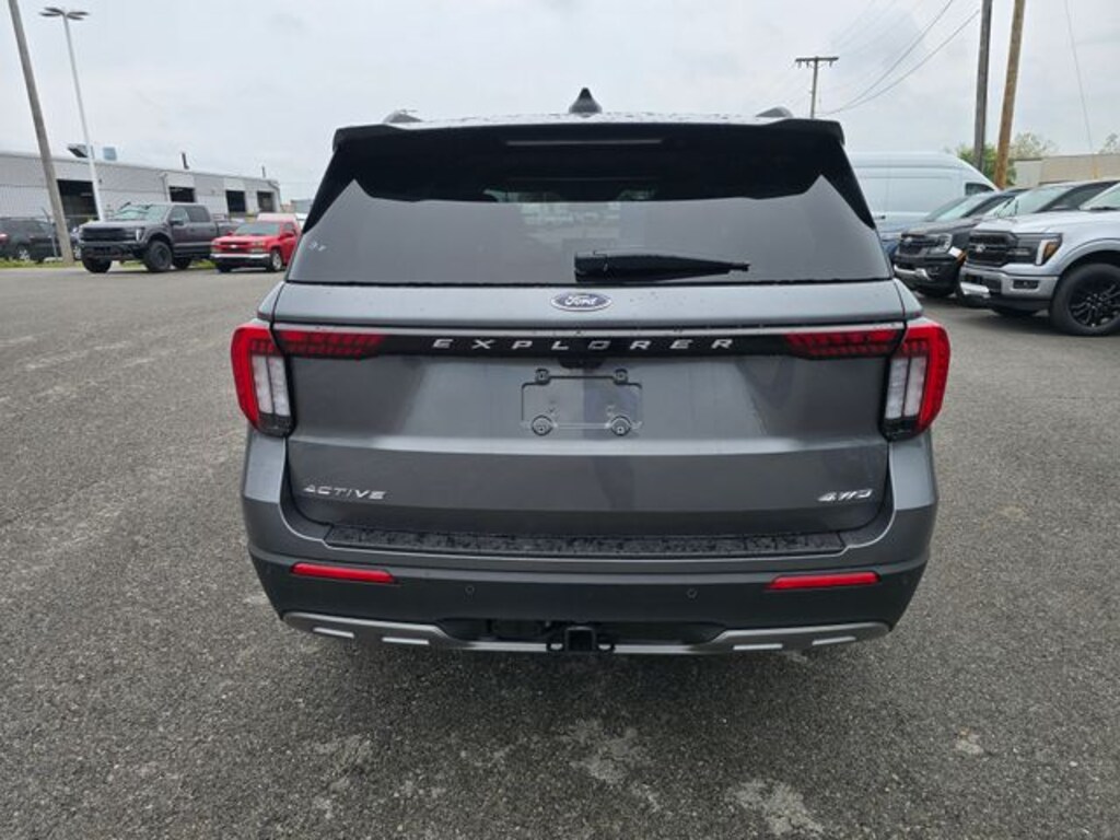 New 2026 Ford Explorer Active SUV