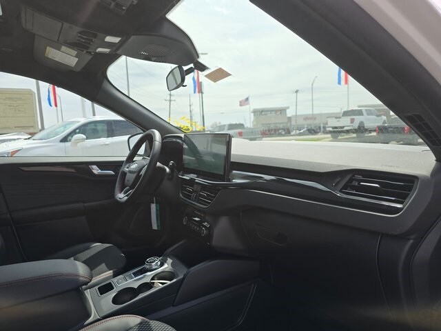 2025 Ford Escape Hybrid ST-Line Select - Photo 25
