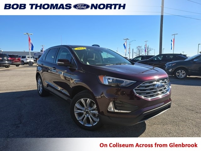 2024 Ford Edge Titanium's photo