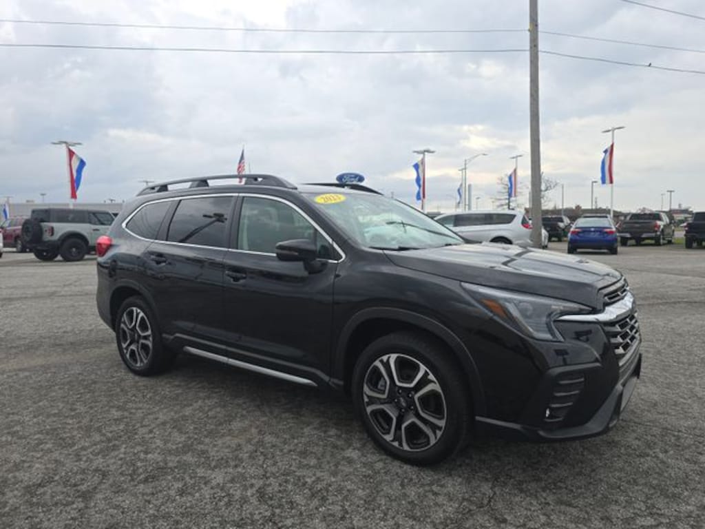 Used 2023 Subaru Ascent Limited SUV