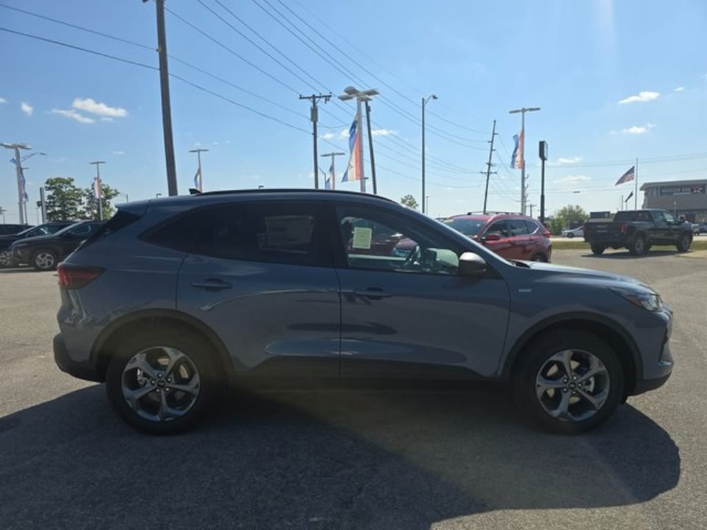 New 2026 Ford Escape ST-Line SUV