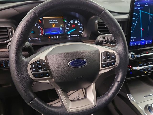2022 Ford Explorer Limited photo 4