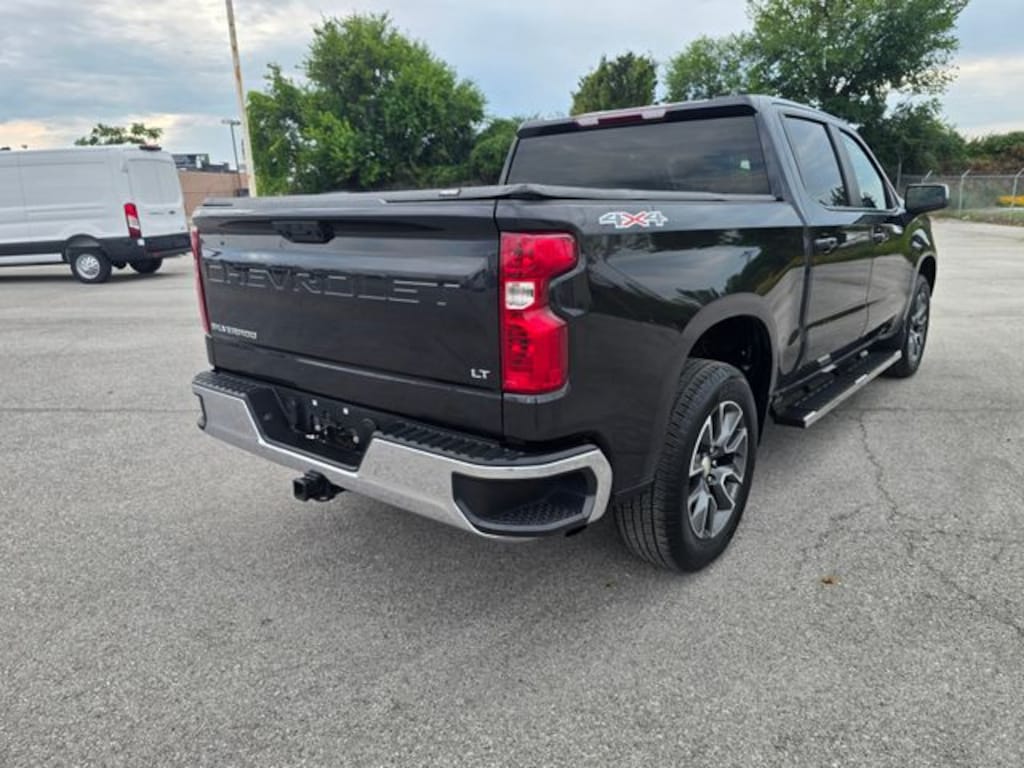 Used 2024 Chevrolet Silverado 1500 LT Truck