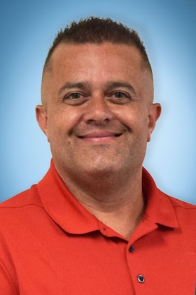Staff member Tim Kiefer from ID_99d511669c44
