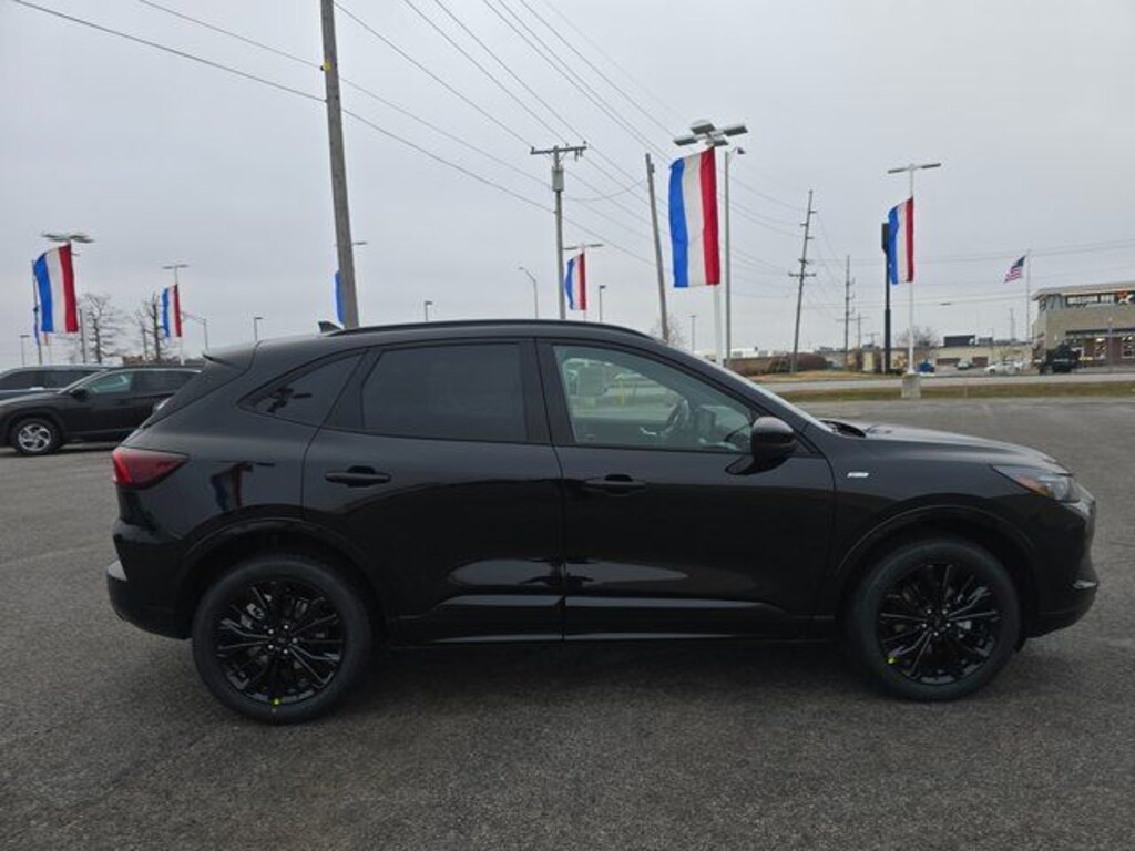 New 2026 Ford Escape ST-Line Elite SUV
