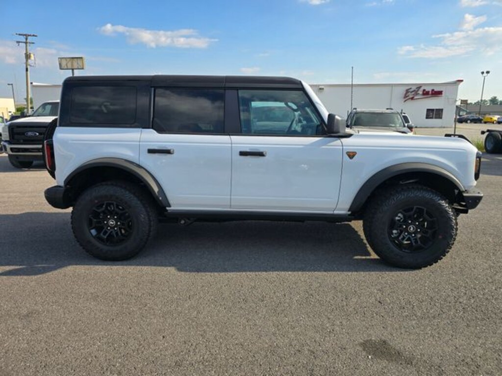 New 2026 Ford Bronco Badlands SUV