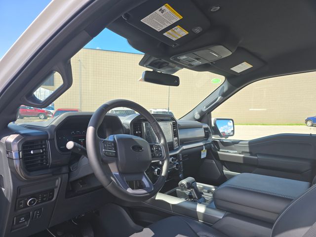 2025 Ford F-150 Lariat - Photo 17