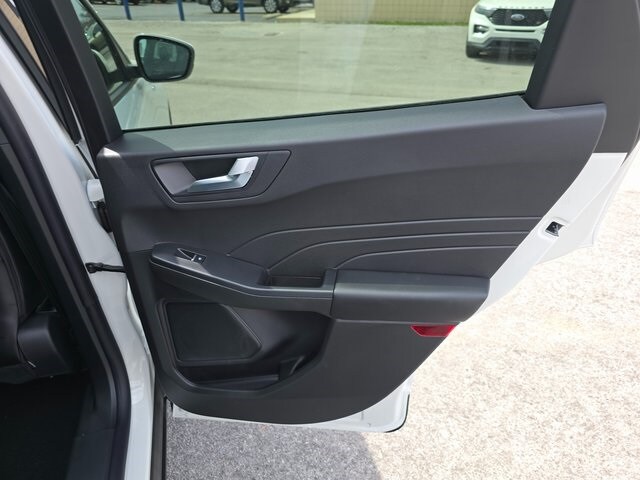 2025 Ford Escape Hybrid ST-Line Select - Photo 21