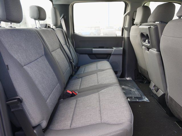 2026 Ford F-350 Super Duty XL - Photo 10