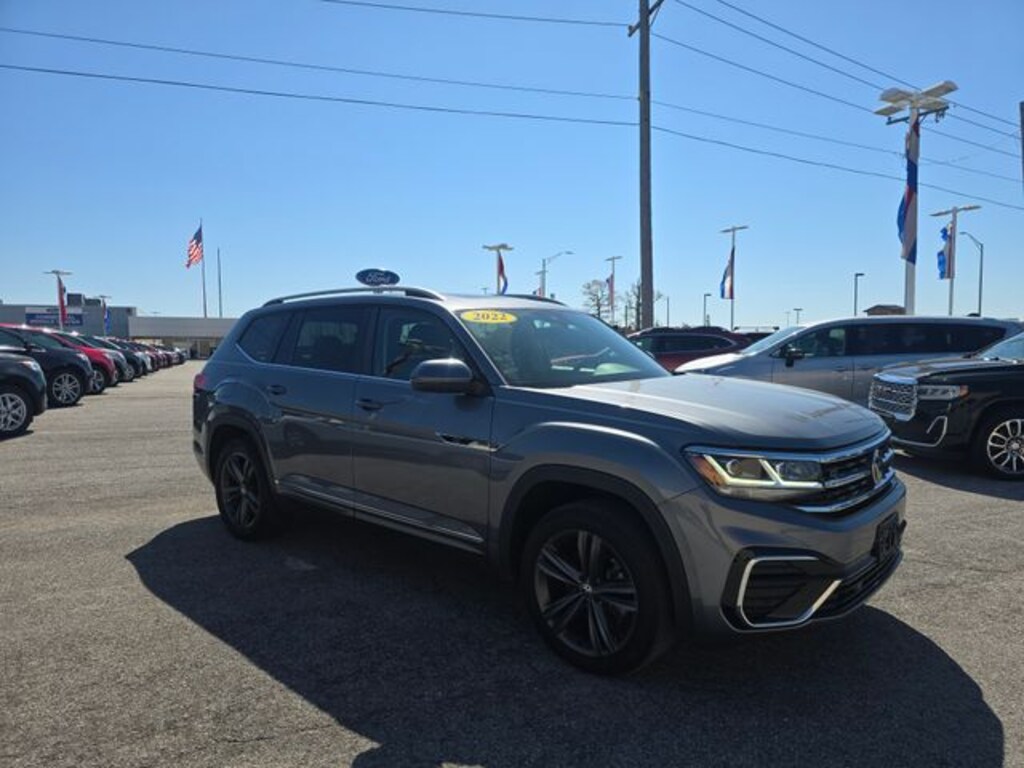 Used 2022 Volkswagen Atlas 3.6L V6 SEL R-Line SUV