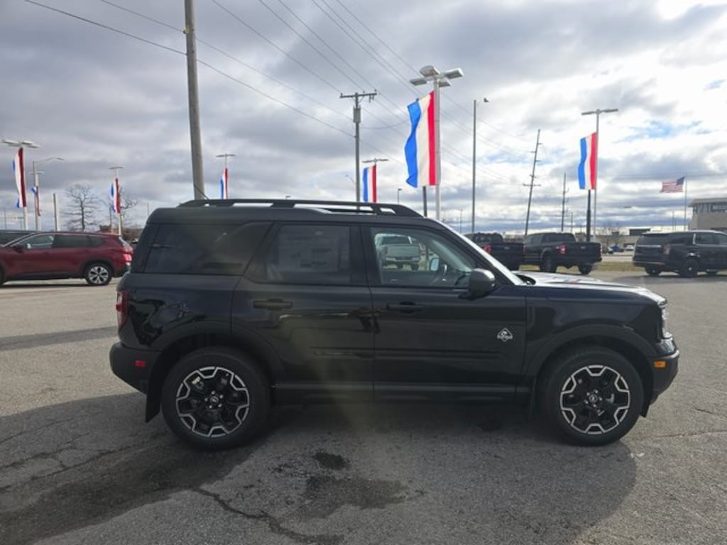 New 2025 Ford Bronco Sport Outer Banks SUV