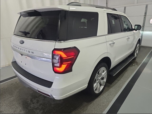 2024 Ford Expedition Platinum photo 4