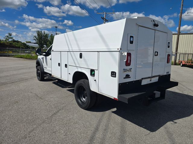 2019 Ford F-550 Super Duty Chassis Cab XL - Photo 7