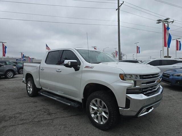 2021 Chevrolet Silverado 1500 LTZ photo 2