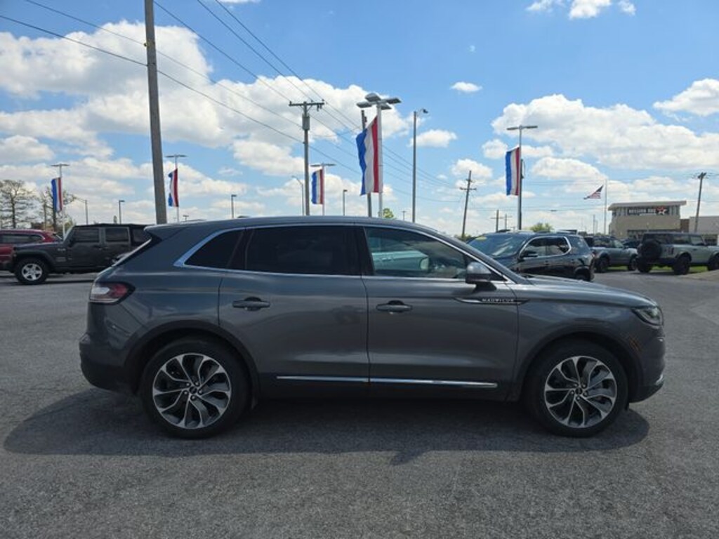 Used 2023 Lincoln Nautilus Reserve SUV