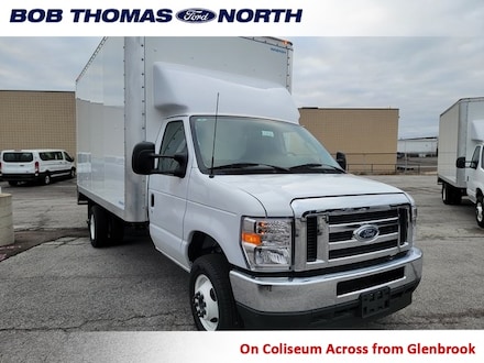 2024 Ford E-450 Cutaway Base Cab/Chassis