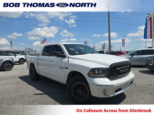 2017 RAM 1500 Big Horn 4x4 Crew Cab 5'7's photo