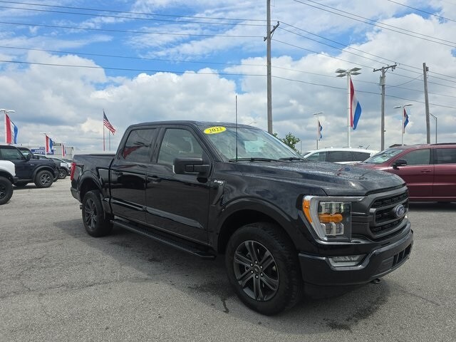 2022 Ford F-150 XLT photo 2