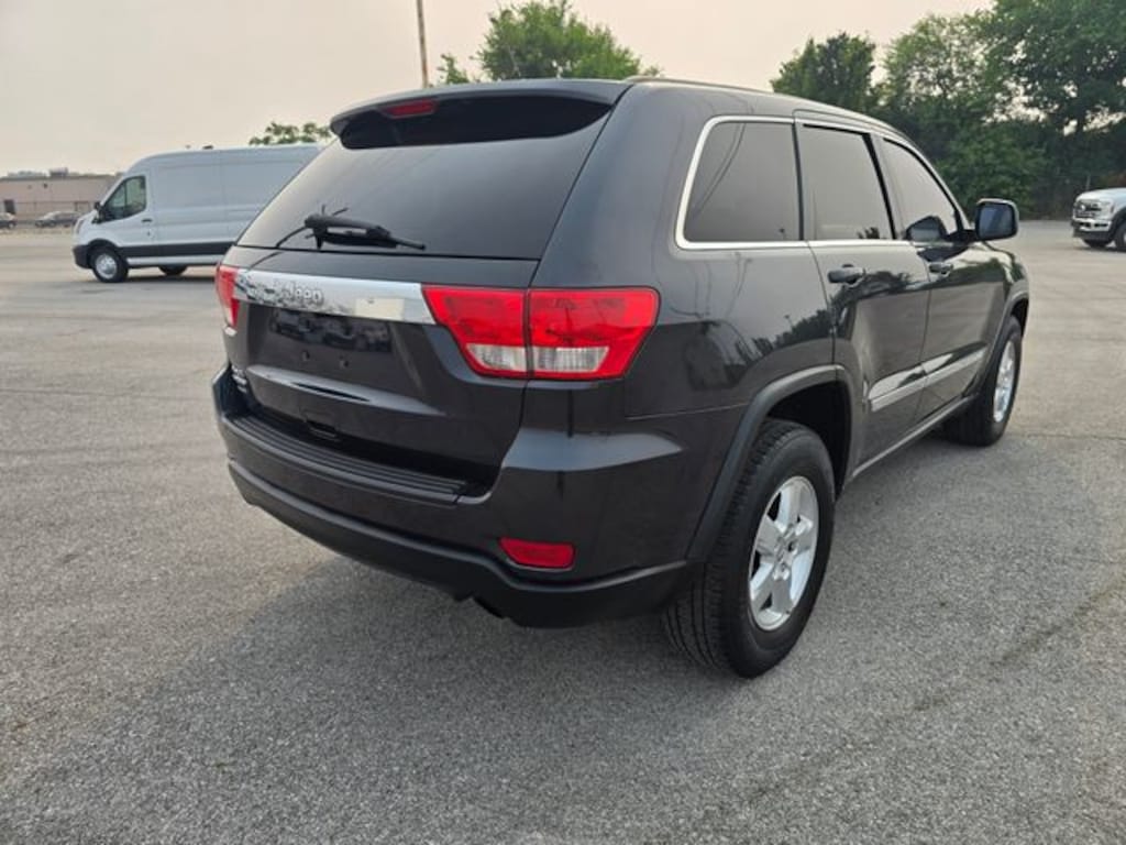 Used 2013 Jeep Grand Cherokee Laredo SUV