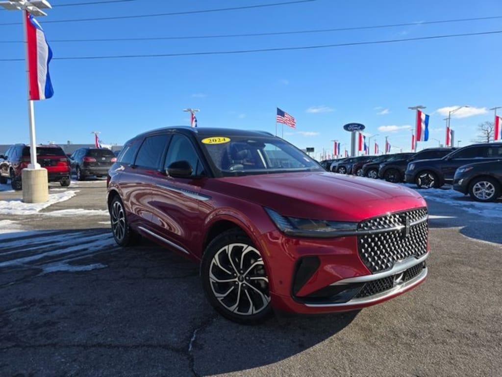 Used 2024 Lincoln Nautilus Reserve SUV