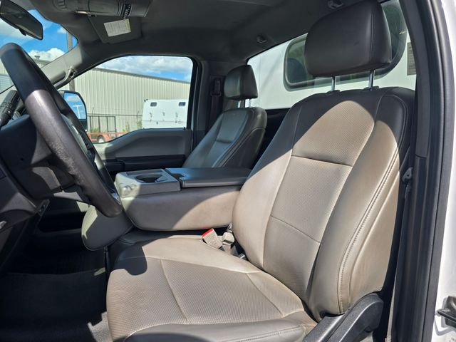 2019 Ford F-550 Super Duty Chassis Cab XL - Photo 12