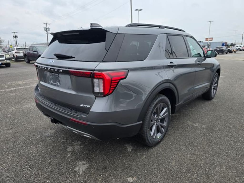New 2026 Ford Explorer Active SUV