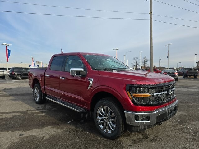 2025 Ford F-150 XLT photo 2