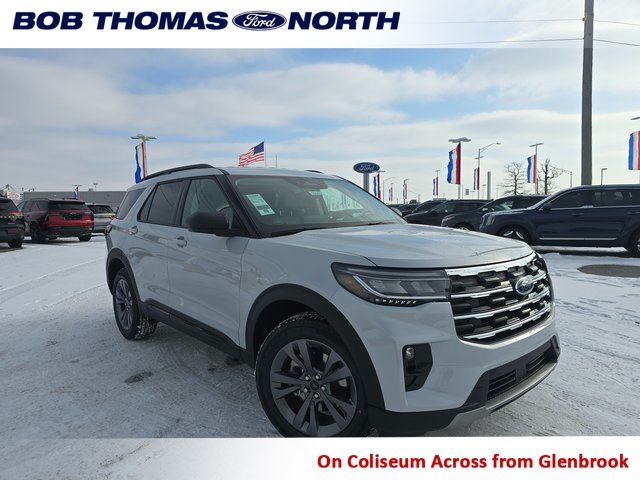 2026 Ford Explorer Active 4WD's photo