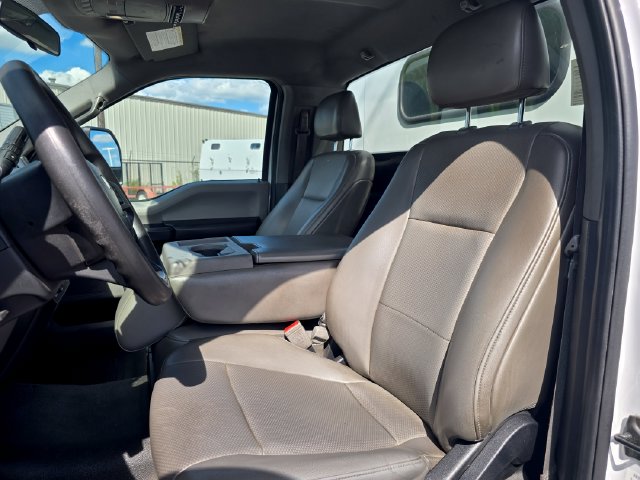 2019 Ford F-550 Super Duty Chassis Cab XL - Photo 12