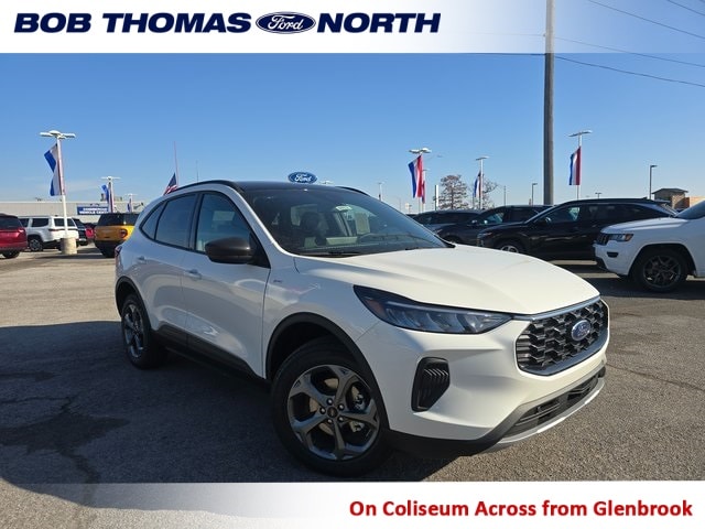 2026 Ford Escape ST-Line's photo