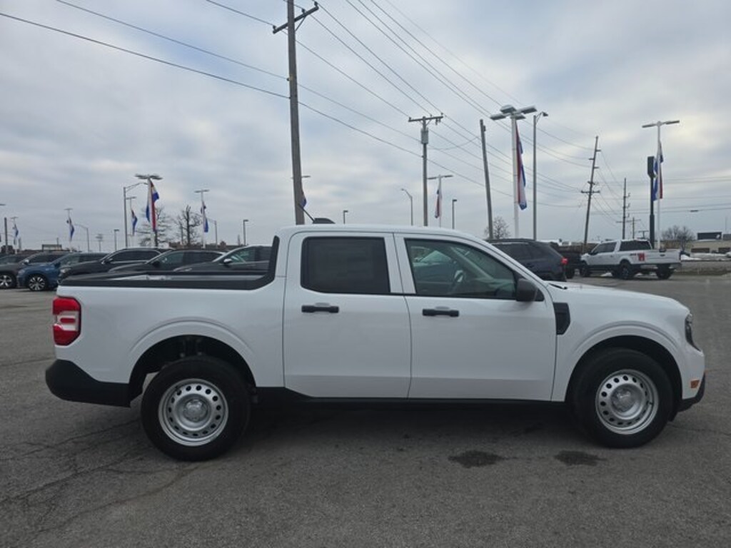 New 2025 Ford Maverick XL Truck