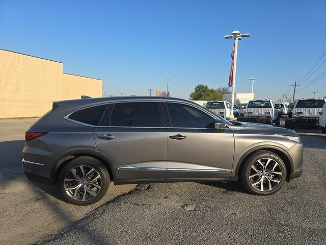 2022 Acura MDX Technology photo 3