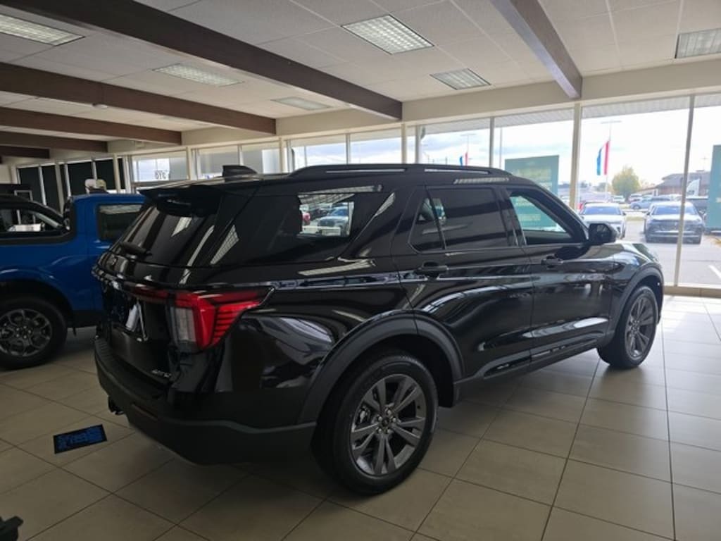New 2026 Ford Explorer Active SUV