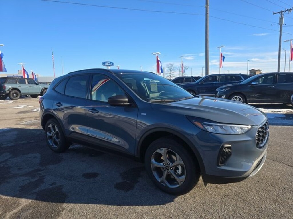 New 2026 Ford Escape ST-Line SUV