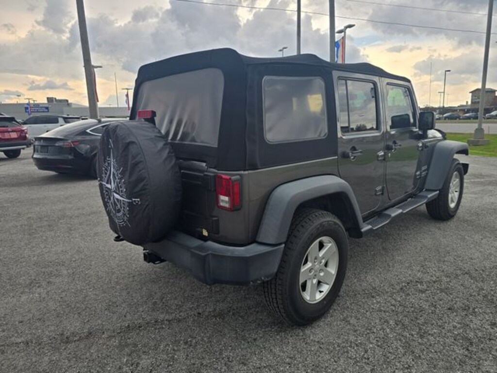 Used 2016 Jeep Wrangler Unlimited Sport SUV
