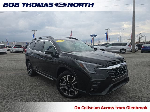2023 Subaru Ascent Limited 7 Passenger's photo