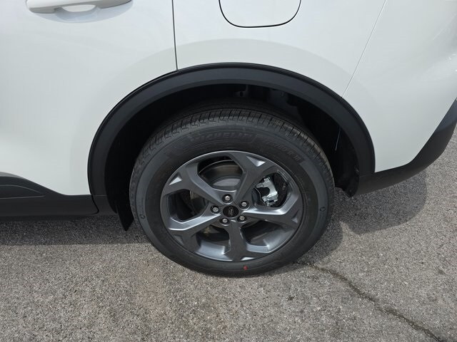 2025 Ford Escape Hybrid ST-Line Select - Photo 13
