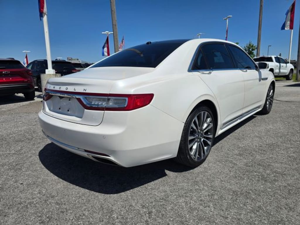 Used 2017 Lincoln Continental Reserve Sedan