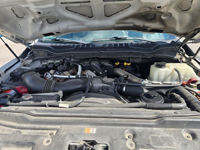 2019 Ford F-550 Super Duty Chassis Cab XL - Photo 22