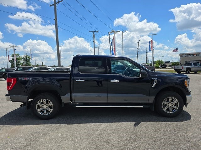 2022 Ford F-150 XLT photo 3