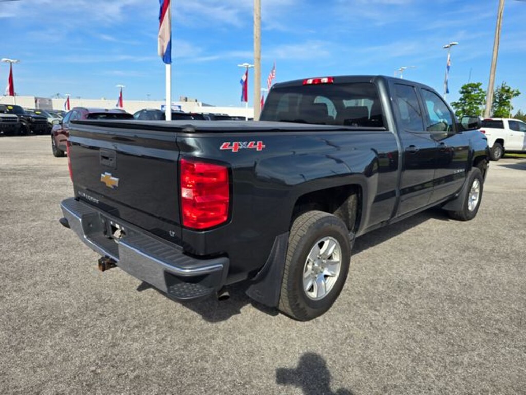 Used 2017 Chevrolet Silverado 1500 LT Truck